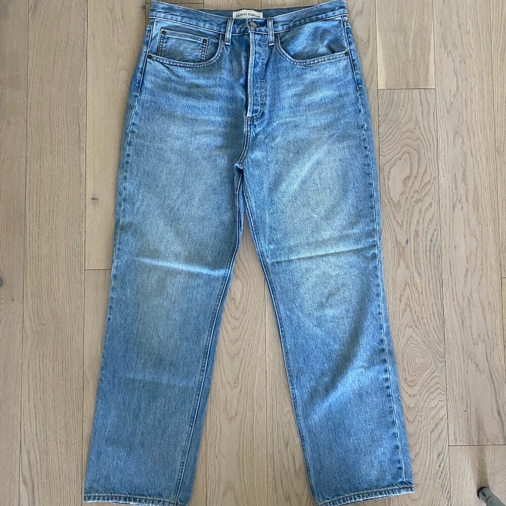 Denim Forum Light Wash Jeans